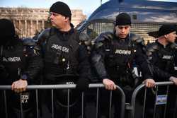 BUCURESTI - PROTEST - PIATA VICTORIEI