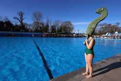 epaselect BRITAIN PHOTO SET COLD WATER SWIMMING