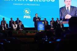 BUCURESTI - REUNIUNEA CONSILIULUI NATIONAL AL PARTIDULUI NATIONAL LIBERAL