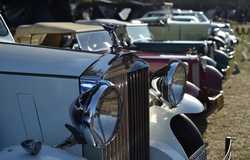 PAKISTAN VINTAGE CAR SHOW