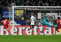 SPITALYROMEFOOTBALLSERIE A LAZIO VS FIORENTINA