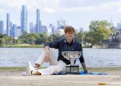 SPAUSTRALIAMELBOURNETENNISAUSTRALIAN OPENTROPHY