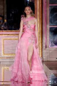 FRANCEPARISHAUTE COUTUREFASHION SHOWZUHAIR MURAD