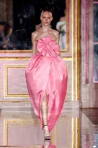 FRANCEPARISHAUTE COUTUREFASHION SHOWZUHAIR MURAD