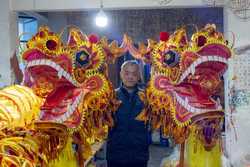 CHINACHONGQINGTONGLIANG DRAGON DANCE CN