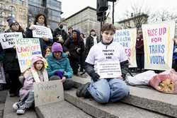 USA RALLY TO PROTECT TRANS YOUTH