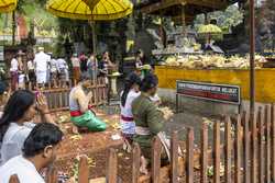 INDONESIA BALI TRADITION