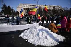 BUCURESTI - PROTEST - SUSTINATORI AI LUI CALIN GEORGESCU