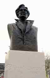 BUCURESTI - CEREMONIE - DEZVELIRE MONUMENT - EMIL CIORAN