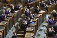 PARLAMENT - PLEN SENAT