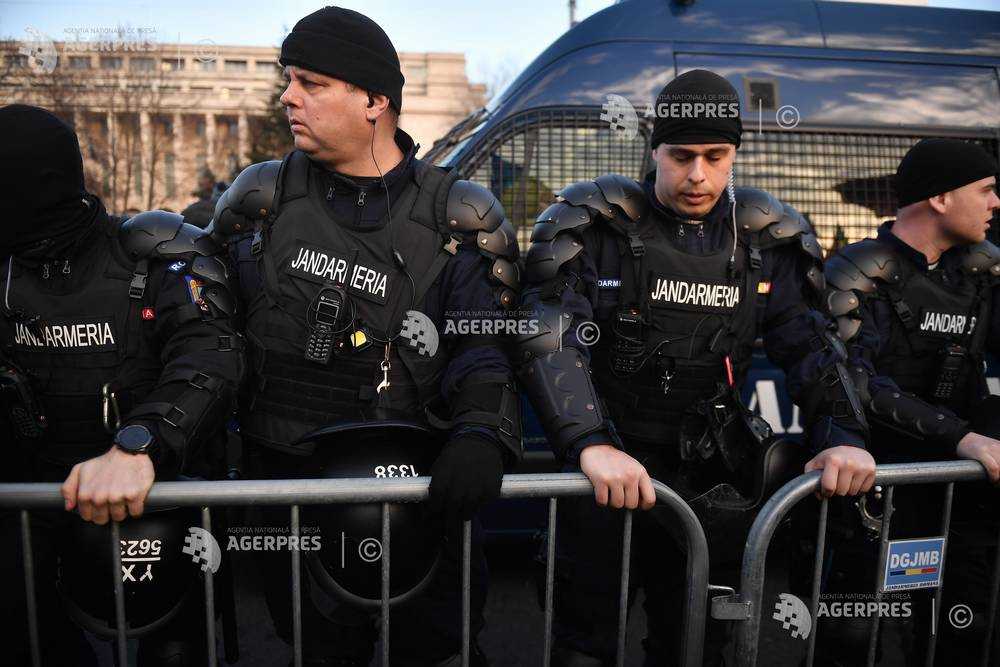 BUCURESTI - PROTEST - PIATA VICTORIEI