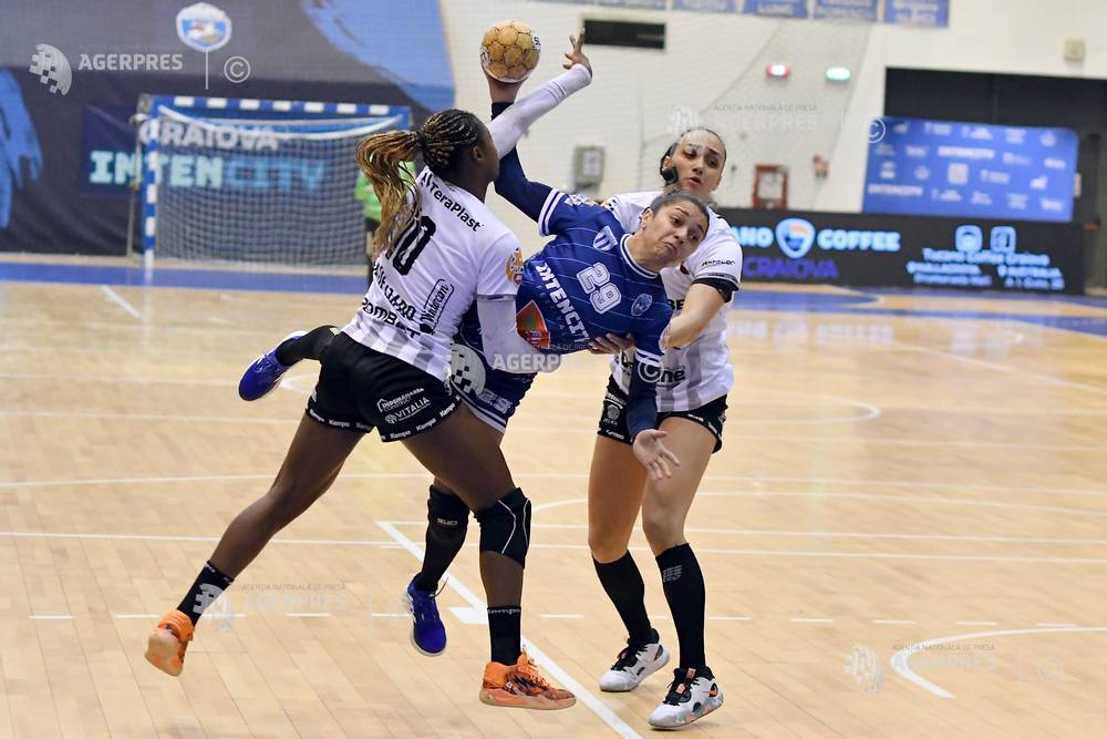 CRAIOVA - HANDBAL - SCM UNIVERSITATEA CRAIOVA - CS GLORIA 2018 BISTRITA-NASAUD