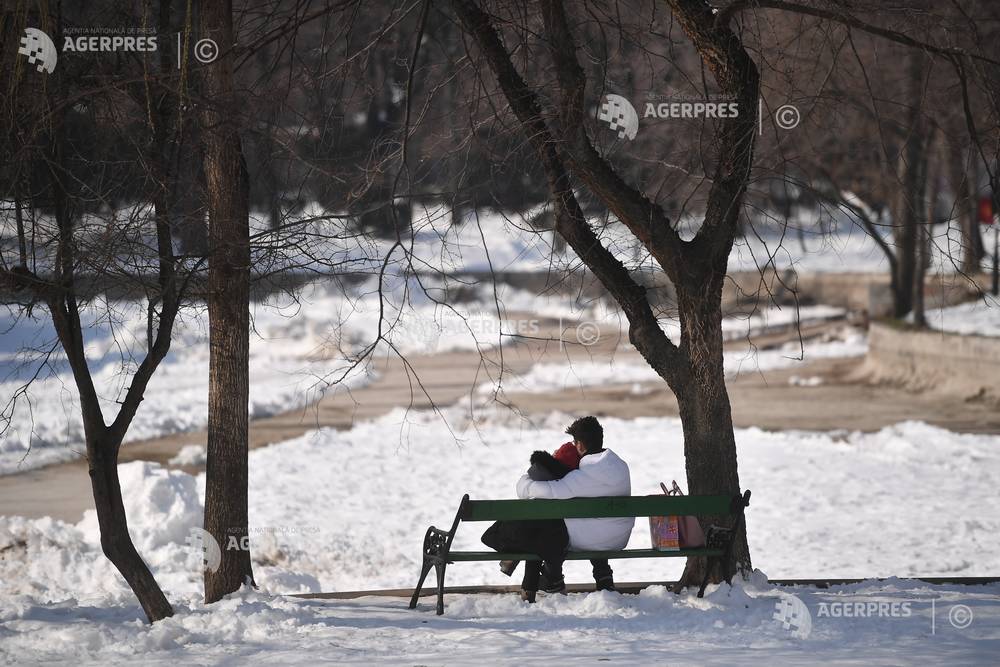 BUCURESTI - ZAPADA - PARCUL CISMIGIU