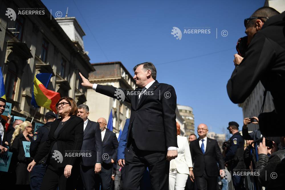 BUCURESTI - BEC - DEPUNERE CANDIDATURA - CRIN ANTONESCU