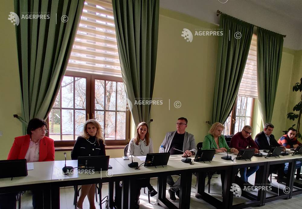 ORADEA - CONFERINTA DE PRESA - UNIVERSITATEA ORADEA