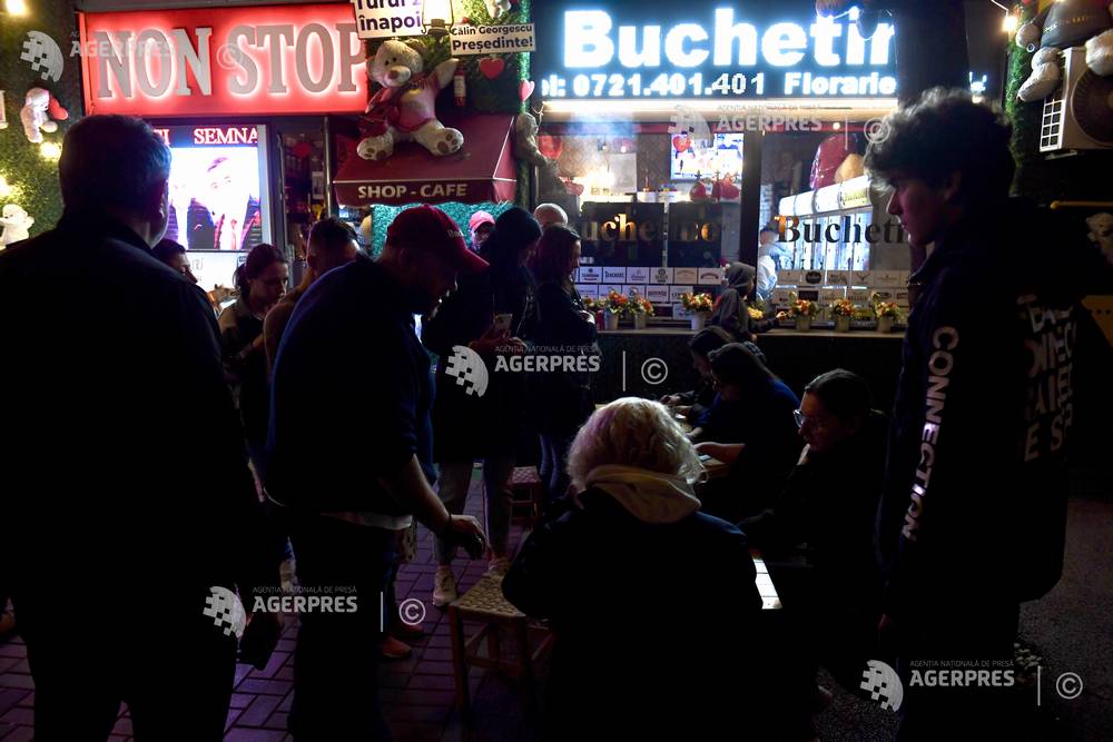 BUCURESTI - CAMPANIE STRANGERE SEMNATURI - ALEGERI PREZIDENTIALE