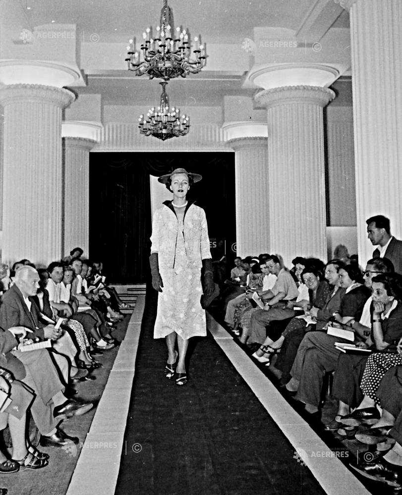 MODA - 1954