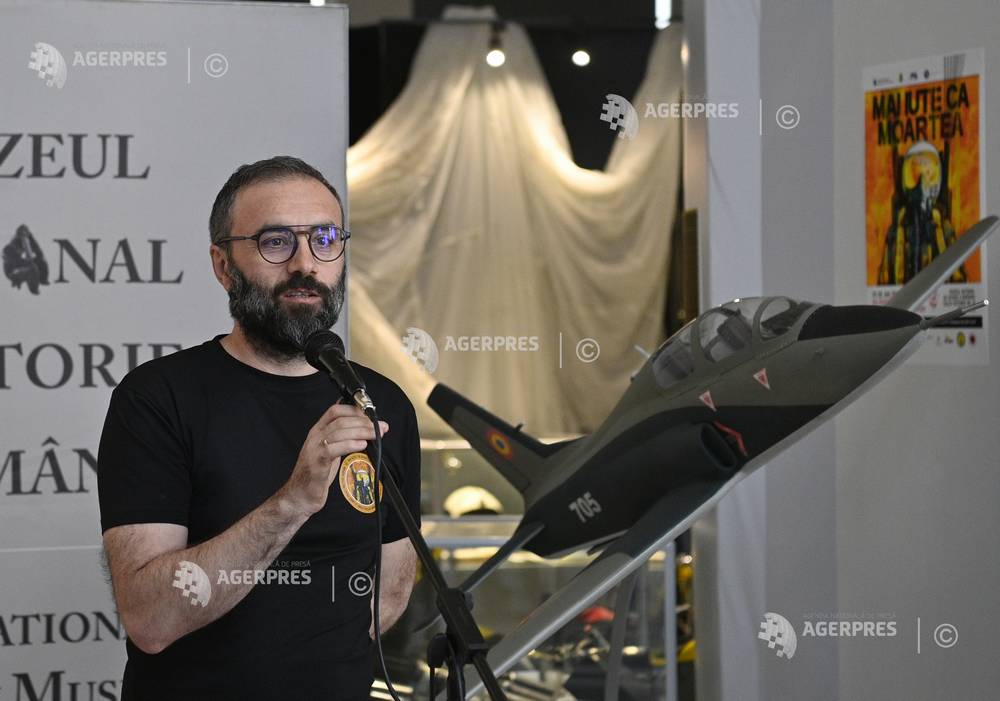 BUCURESTI - VERNISAJ EXPOZITIE - '70 DE ANI DE LA PRIMA CATAPULTARE A UNUI PILOT MILITAR ROMAN'