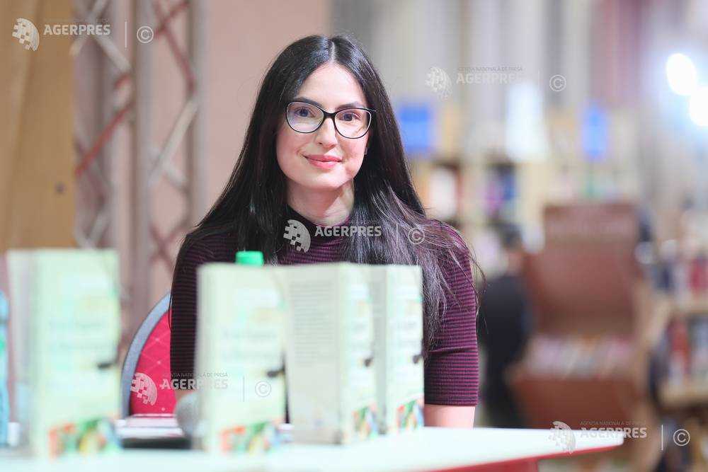 BUCURESTI - SALONUL INTERNATIONAL DE CARTE BOOKFEST