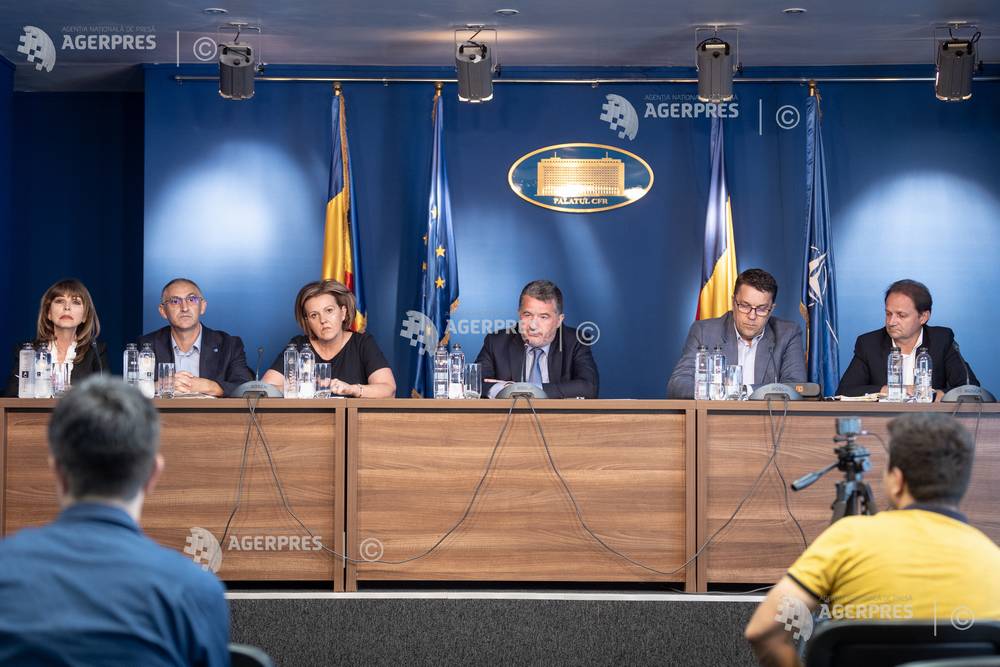 BUCURESTI - CONFERINTA PRESA - TRAIAN PREOTEASA